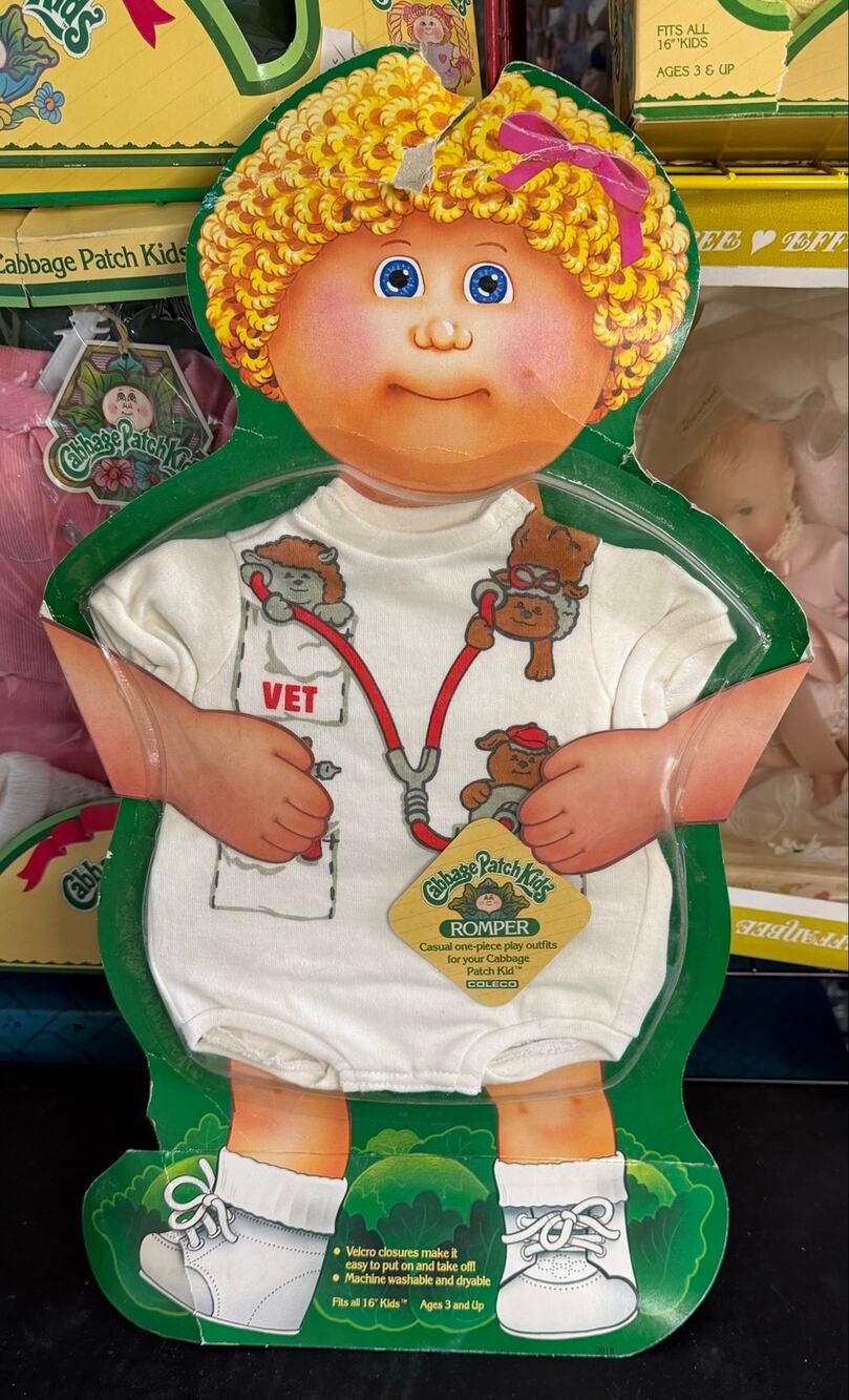 Vintage 1984 Cabbage Patch Kids Vet Romper Outfit NIP Coleco
